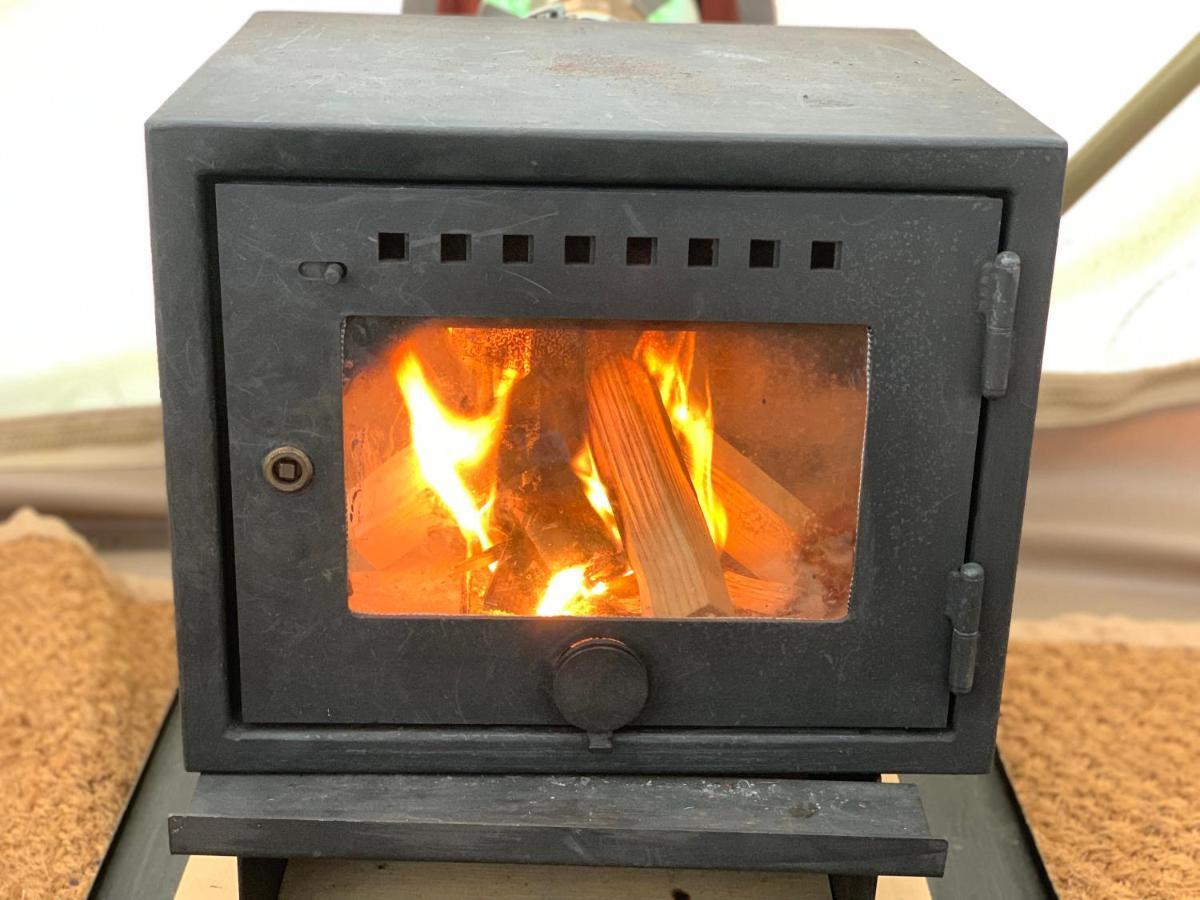 Home Farm Radnage Glamping Bell Tent 6, With Log Burner And Fire Pit High Wycombe Exteriér fotografie