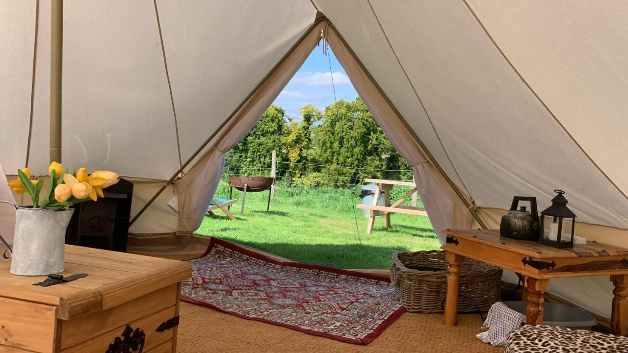 Home Farm Radnage Glamping Bell Tent 6, With Log Burner And Fire Pit High Wycombe Exteriér fotografie